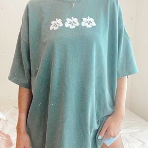 Sunkissed Coconut Flower Tee